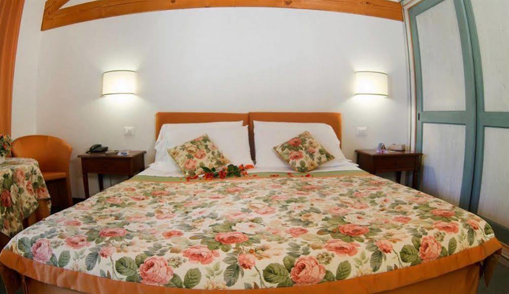 Albergo Al Moretto Кастелфранко Венето Екстериор снимка
