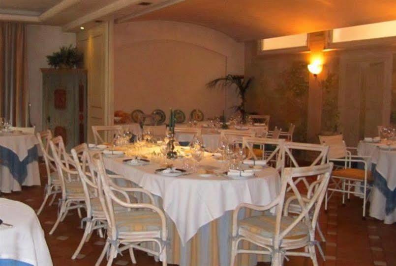 Albergo Al Moretto Кастелфранко Венето Екстериор снимка